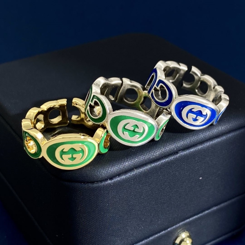 G*u*i rings